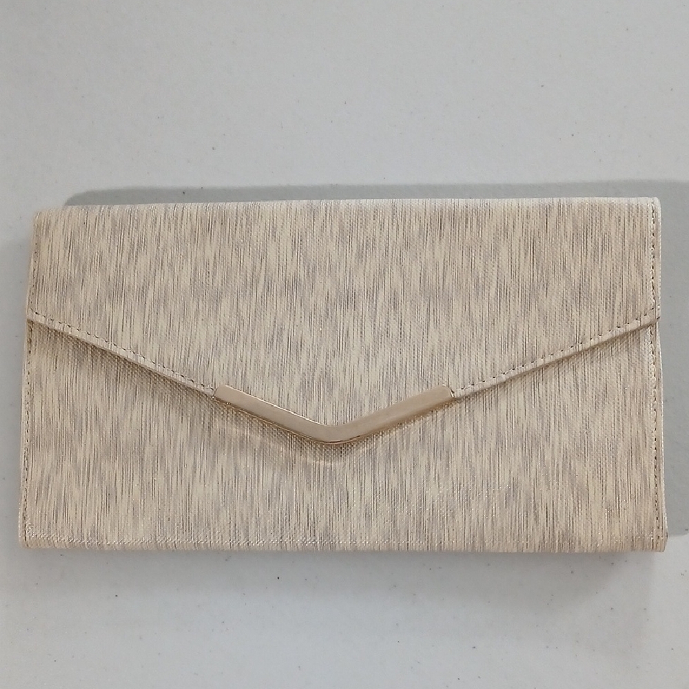 Elegant Cream /Crossbody/ Clutch